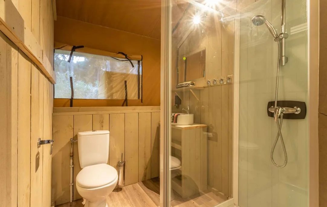 Bagno nella tenda